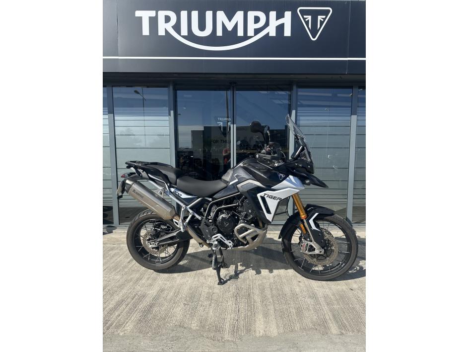 TRIUMPH TIGER 900 RALLY PRO